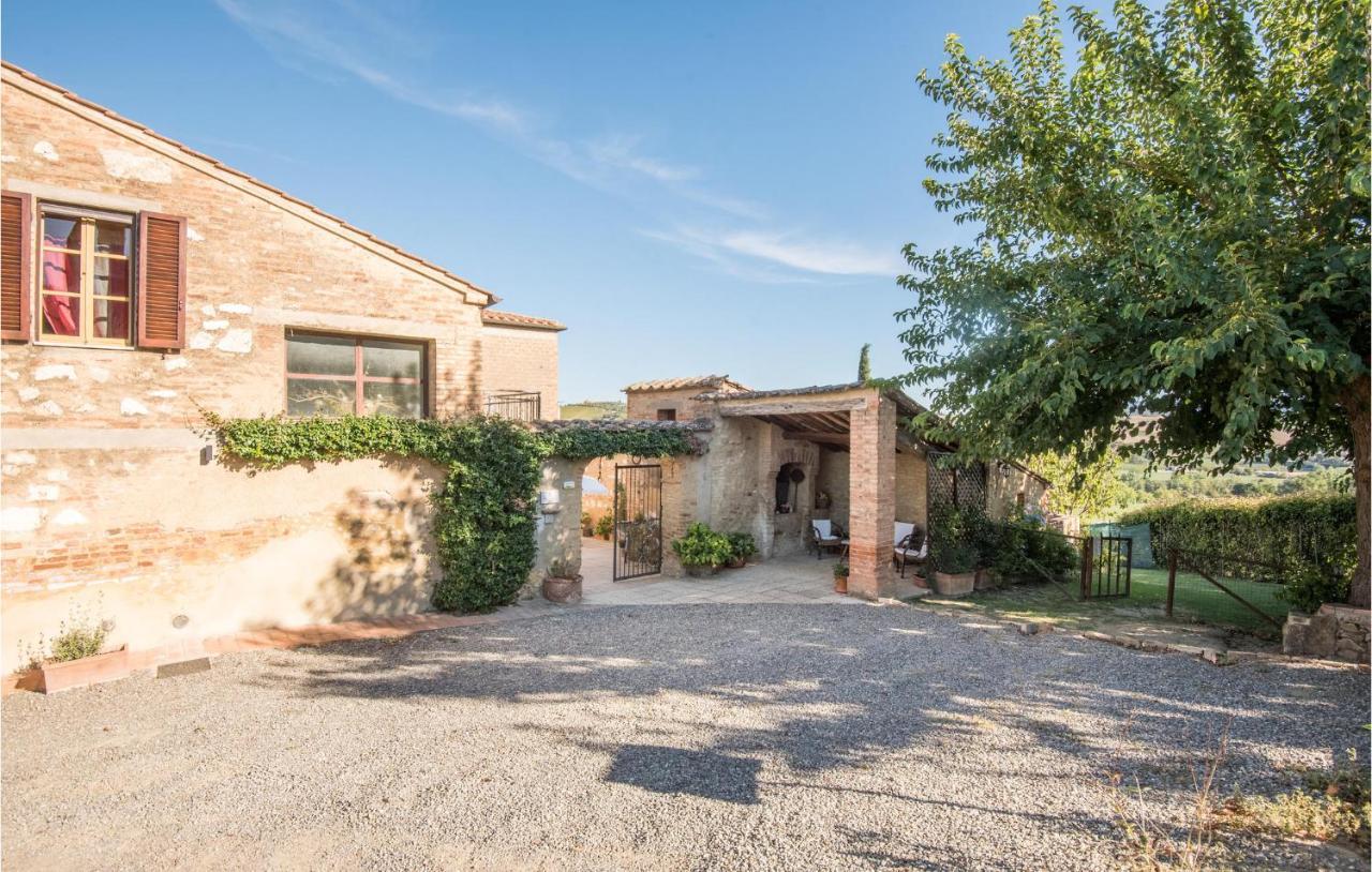 Gorgeous Home In Montalcino With Kitchen Exterior photo